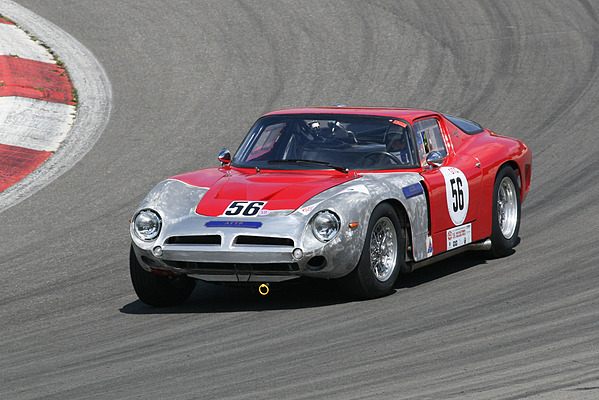 Bizzarrini Competizione A3C (1966) - mit den Unfallspuren vom Vorjahr am AVD Oldtimer Grand Prix 2008