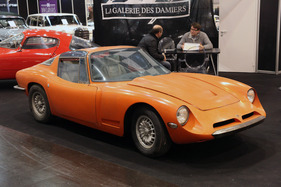 Bizzarrini GT Europa 1900 (1969) - eines der nie vervollständigten Modelle, die nach dem Konkurs der Firma versteigert wurden (Techno Classica 2013)