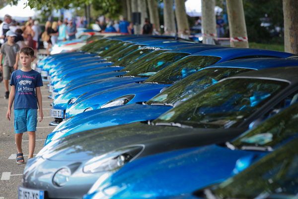 Bleue Alpine dominiert bei den neuen Alpine A110 - 1ère Rencontre Franco-Suisse Alpine 2019