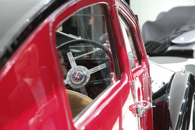 View of the steering wheel of the Avions Voisin C25 Aérodyne from 1935 - Grand Basel Preview 2017