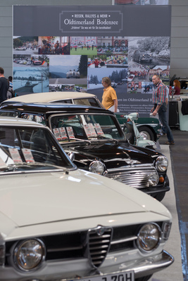 Blick auf den Stand von Oldtimerland Bodensee - Motorworld Classics Bodensee 2018