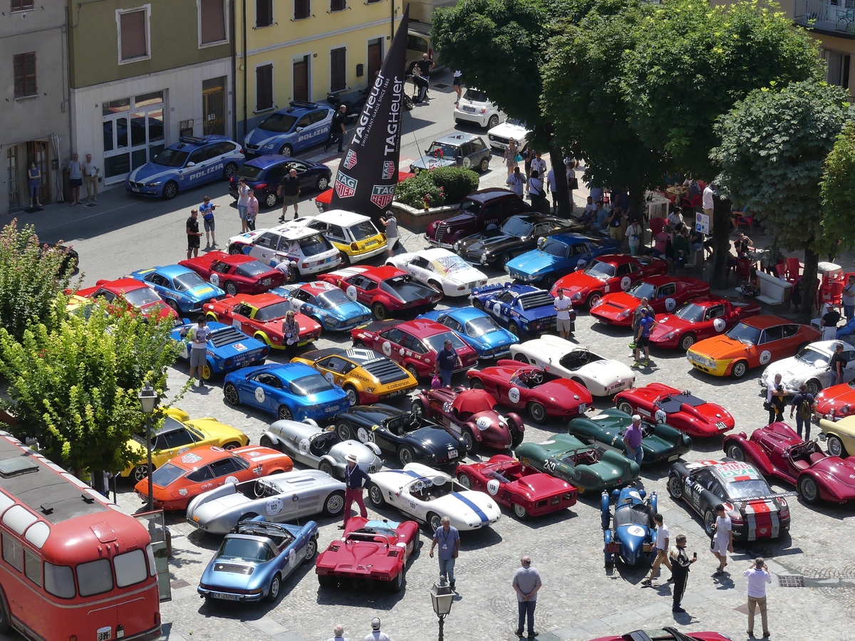Blick auf die Piazza Vernasca - Eindrücke vom Bergrennen Vernasca Silver Flag 2018