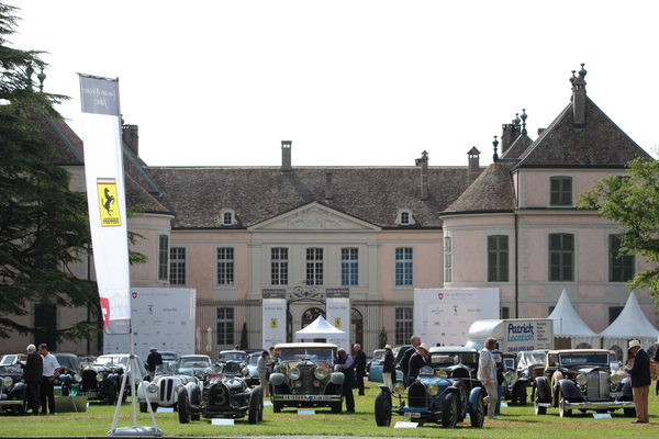 Bild: Blick auf die Vorkriegsfelder - Concours d'Elégance Suisse in Coppet 2019