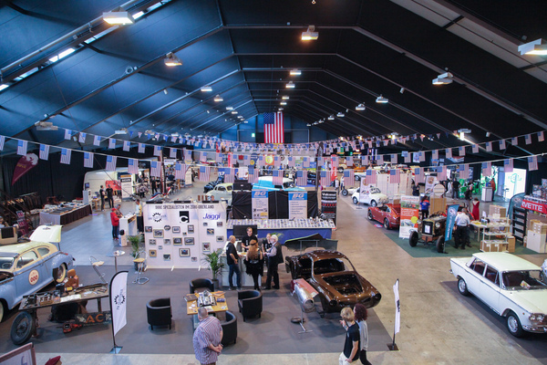 Blick in die "Amerikaner"-Halle, die aber auch andere Exponante enthält - Swiss Classic World Luzern 2021