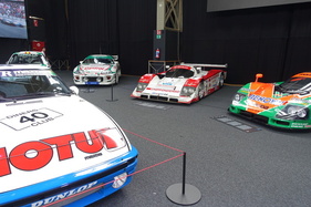 Blick in die Ausstellung – Sonderausstellung "Big in Japan" in der Autoworld Brüssel