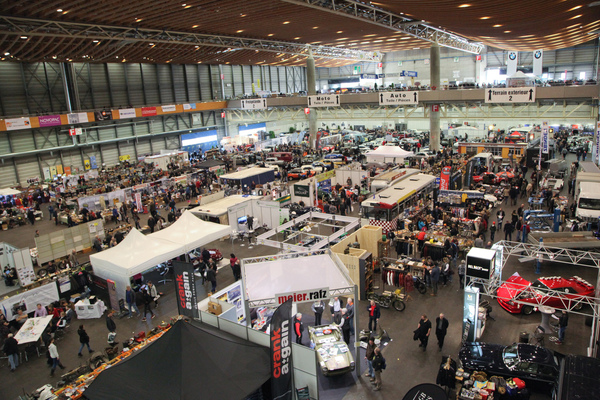 Impressions from the classic car show in Fribourg