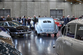 Blick in die Hallen 3.1 und 3.2 – Classic Expo 2026