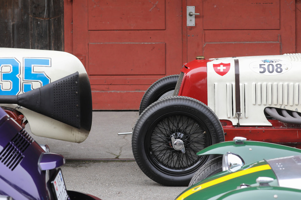 Blick ins Fahrerlager mit Maserati 4CM - Oldtimer GP Brugger Schachen 2024