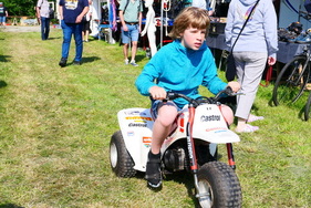 Bockhorn ist auch ein Kinderparadies. – Bockhorner Oldtimermarkt 2025