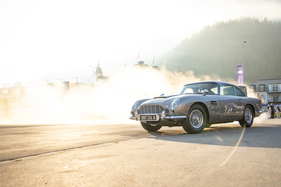 Bond-Aston Martin DB5 in Aktion - Passione Engadina 2020