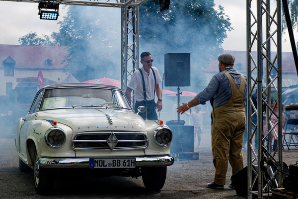 Borgward Isabella Coupé (1961) – bei der Fahrzeugpräsentaion – Oldtimer Open Air 2024