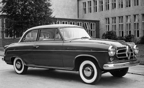 Der Borgward Isabella TS von 1955 galt als erstes Strassenfahrzeug, das den Komfort einer Familienlimousine mit der Wendigkeit und der Leistung eines Sportwagens verband.