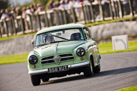 Borgward Isabella TS (1957) - Alec Poole wurde in der Isabella schon früh überrundet - St Mary's Trophy - Goodwood Revival 2014 (1957)