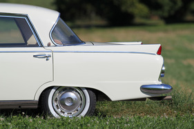 Borgward P 100 (1961) - Borgward sprach zwar von der 'neuen europäischen Linie', aber amerikanische Einflüsse sind nicht wegzudiskutieren (1961)