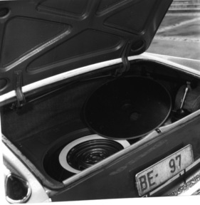 Borgward P 100 (1961) - abgedecktes Reserverad