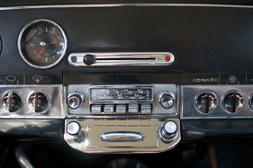 Borgward P 100 (1961) - das Originalradio