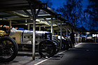 Bild: Boxen-Atmosphäre am Abend - Goodwood Members Meeting 2016