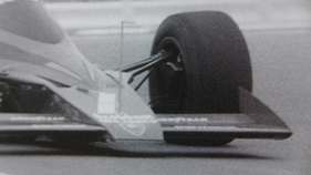 Brabham BT 46B - das Pitot-Rohr zur Messung des Staudrucks unter dem Wagen; heute Standard