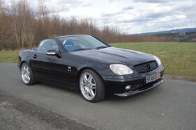Brabus SLK V8 (1997) – Doppelt blinkt besser: Nachgerüstete Mopf-Aussenspiegel mit integrierten Fahrtrichtungsanzeigern
