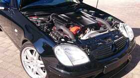 Brabus SLK V8 (1997) – mit dem 6,5-Liter-V8 wird es eng im Motorraum