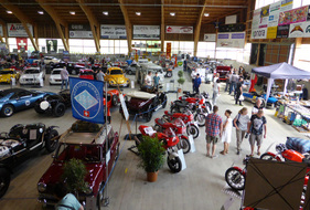 Breites Angebot - Oldtimer-Messe Laufen 2016 Breites Angebot - Oldtimer-Messe Laufen 2016