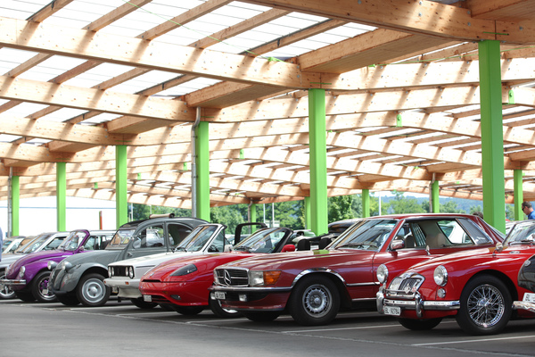 Breites Spektrum an Klassikern aufgereiht - 2. TCS Youngtimer und Classictreffen in Pratteln 2016