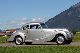 Bristol 400 am British Car Meeting 2011 in Mollis - die Türen öffnen nach hinten