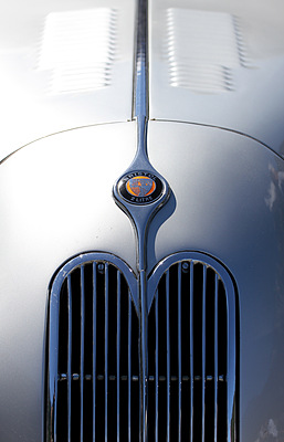 Bristol 400 am British Car Meeting 2011 in Mollis - nicht nur der Kühlergrill orientierte sich an BMW