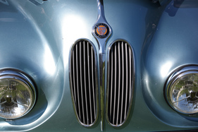 Bristol 401 mit dem von BMW geborgten Kühlergrill-Design - British Car Meeting in Mollis am 28. August 2016