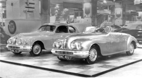 Bristol 402 (1948) - neben 401 an der Präsentation auf der Earls Court London Motorshow im Oktober 1948