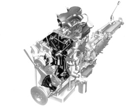 Bristol 403 (1953) - der 100-B-Motor leistet 105 PS (BHP) bei 5000 U/min, für den Rennsporteinsatz gibt es noch den 100-C mit 125 PS