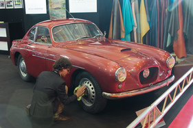 Bristol 405 (1965) - einer der elegantesten Bristol-Sportwagen überhaupt - Rétromobile 2015
