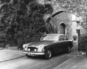 Bristol 406 (1959) - das Serien-Coupé mit zwei Türen