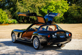 Bristol Fighter (2026 - Rear view, 3 or 4 doors open)