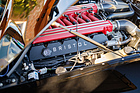 Der Motor stammt aus der Dodge Viper, ein 8-Liter-Zehnzylinder