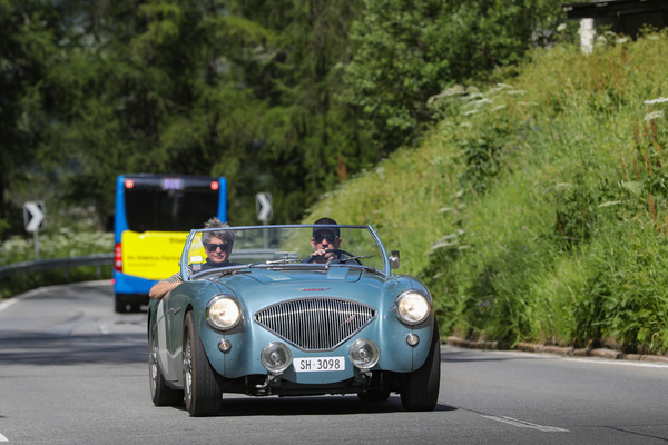 Britische Autos wie diesen Austin-Healey gab es auch ausserhalb des Teilnehmerfeldes - 31. British Classic Car Meeting St. Moritz 2025