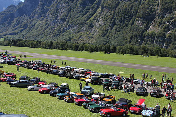 British Car Meeting (BCM) 2011 in Mollis - Impressionen - rund 1'500 Fahrzeuge kamen nach Mollis