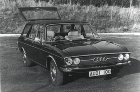 Buch "Audi Raritäten" - Audi 100 Kombi - auf Basis der Audi 100 Limousine entstanden in England zwei Variant-Raritäten von Crayford (1972) (1972)
