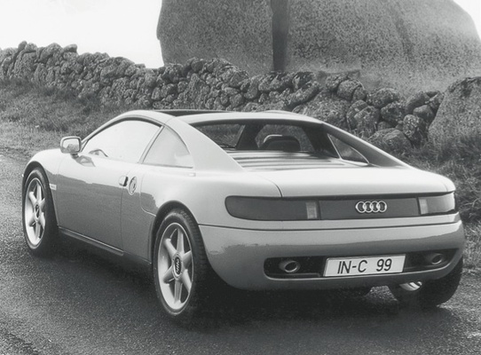 Bild: Buch "Audi Raritäten" - für den Audi quattro Spyder flatterten die Blanko-Checks in Ingolstadt ins Haus (1991)