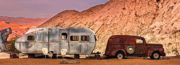 Buch "Lost Wheels - Atlas der vergessenen Autos" von Dieter Klein - 1946 Ford Panel, Van, Nevada, USA.
