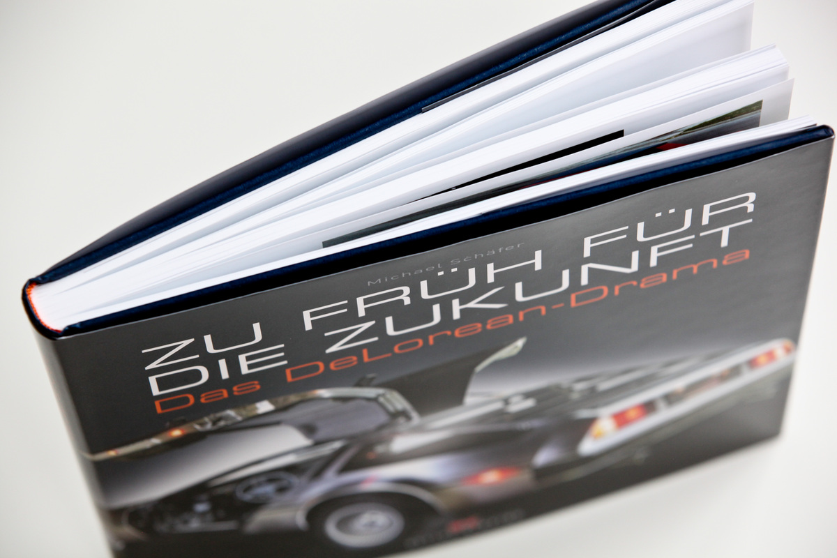 Buch "Zu früh für die Zukunft - das DeLorean-Drama" - Einband