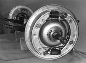 Bugatti 101 (1952) - starre Vorderachse des Typs 101