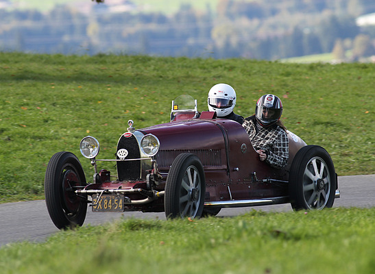 Bild: Bugatti 35 (1928) am Michaelskreuzrennen 2011 (Startnummer 354)