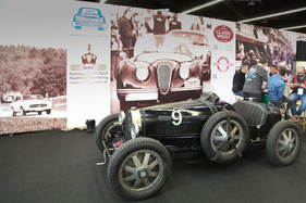 Bugatti 35 B (1926) - 130 PS reichten damals für 210 km/h - gezeigt beim Altmühltal Classic Sprint (Retro Classics Bavaria 2017 in Nürnberg)