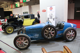 Bugatti 35B (1929) - Werkswagen, ab 1938 in Grossbritannien - Teil der Sonderschau "Une femme, une collection" - Rétromobile Paris 2016