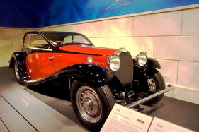 Bugatti 50 T (1932) – typische zweifarbige Gestaltung
