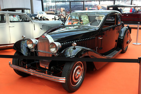 Bugatti 57 Ventoux Gangloff (1937) - mit Limousinen-Karosserie von Gangloff in der Sonderausstellung - Retro Classics Stuttgart 2014