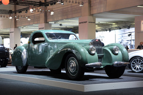 Bugatti 57C Coupé Vanvooren (1939) - sehr elegantes Einzelstück auf dem Stand der Volkswagen-Gruppe (Techno Classica 2013)