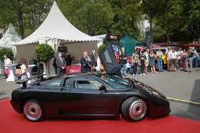 Bugatti EB 110 (1994) - Best of Show "Unrestored" - Zürich Classic Car Award ZCCA 2020 (1994)