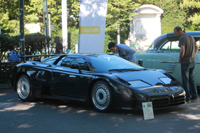 Bugatti EB 110 (1994) - fast 600 PS leistet der Motor - Zürich Classic Car Award ZCCA 2020 (1994)